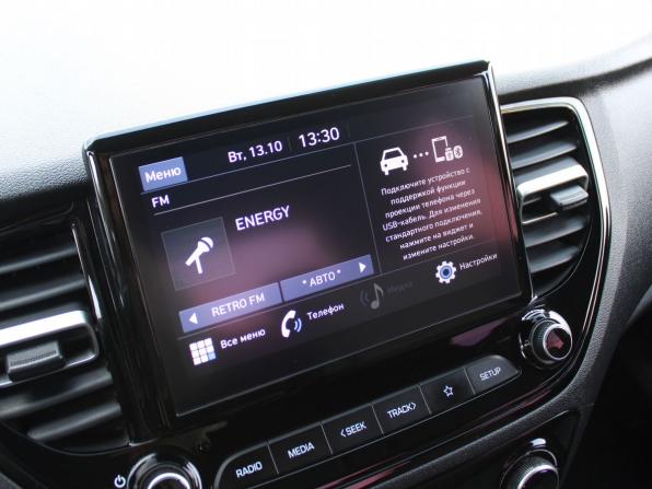 Hyundai Solaris II с пробегом 2020 года, цена 1 419 000 рублей, 139432 км, седан, Автокод Объявления