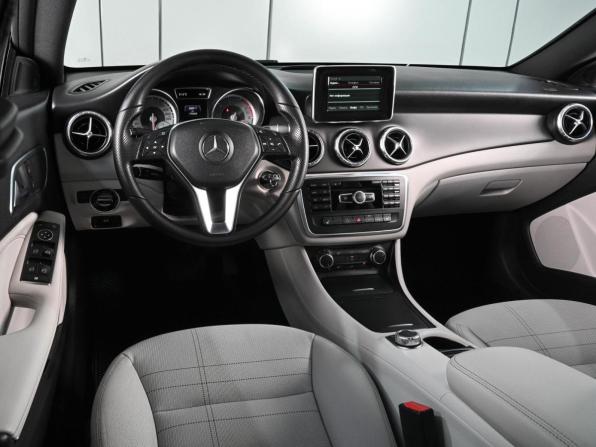 Mercedes-Benz CLA I (C117 X117) с пробегом 2014 года, цена 1 669 000 рублей, 170565 км, седан, Автокод Объявления