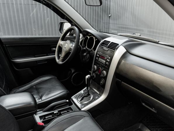 Suzuki Grand Vitara II Рестайлинг с пробегом 2011 года, цена 1 100 000 рублей, 165621 км, внедорожник, Автокод Объявления