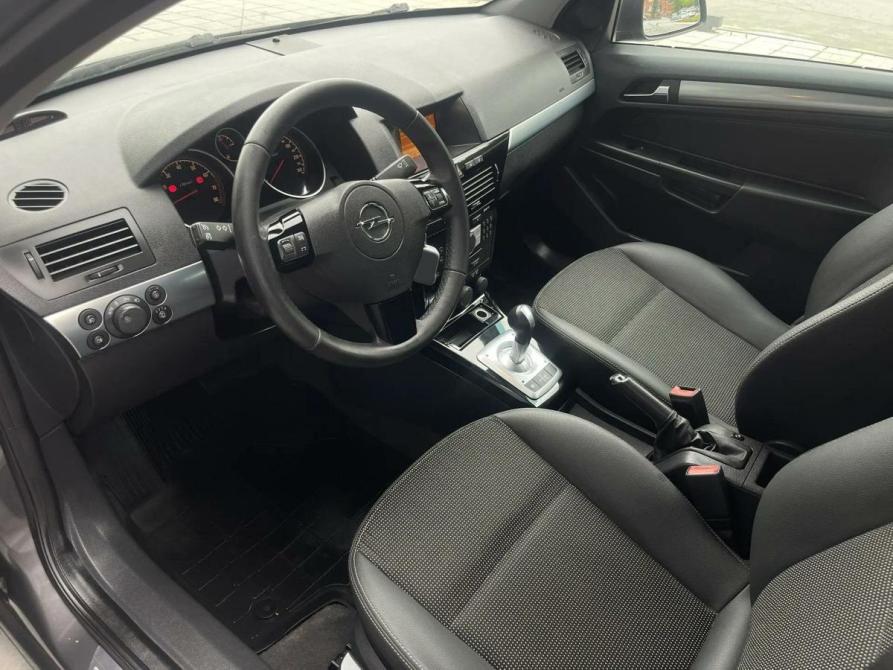 Opel Astra H Рестайлинг Новосибирск  - изображение 9