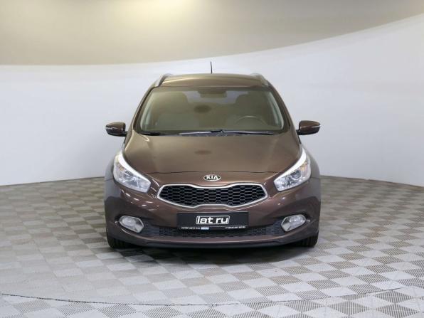 Kia Ceed II с пробегом 2014 года, цена 990 000 рублей, 250945 км, универсал, Автокод Объявления