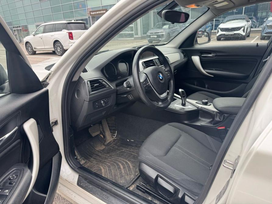 BMW 1 серии II (F20/F21) Рестайлинг 2 Санкт-Петербург  - изображение 6