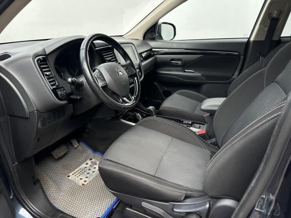 Mitsubishi Outlander III Рестайлинг 3 с пробегом 2020 года, цена 2 350 000 рублей, 99605 км, внедорожник, Автокод Объявления