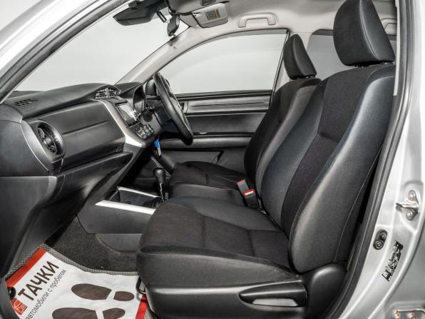 Toyota Corolla XI (E160 E170 E180) с пробегом 2015 года, цена 1 300 000 рублей, 59769 км, универсал, Автокод Объявления