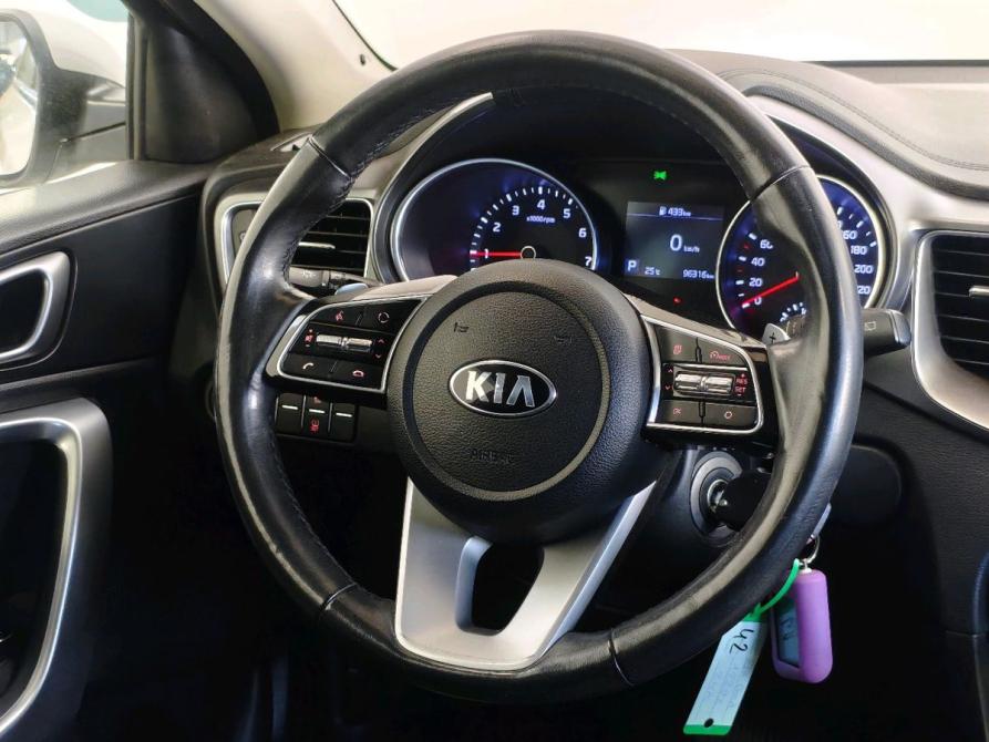 Kia Ceed III Москва  - изображение 12