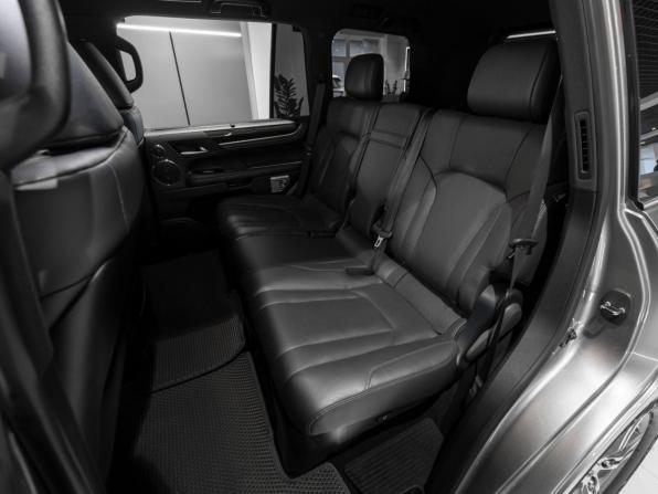 Lexus LX III Рестайлинг 2 с пробегом 2021 года, цена 8 900 000 рублей, 187592 км, внедорожник, Автокод Объявления