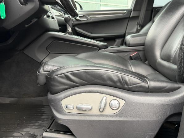 Porsche Macan I с пробегом 2014 года, цена 2 899 000 рублей, 100750 км, внедорожник, Автокод Объявления