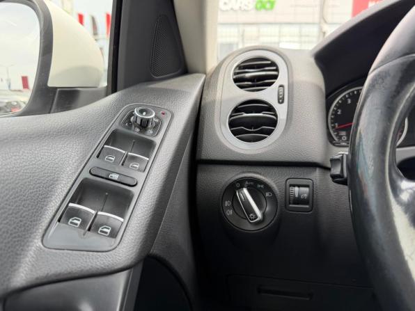 Volkswagen Tiguan I Рестайлинг с пробегом 2011 года, цена 1 240 000 рублей, 188000 км, внедорожник, Автокод Объявления