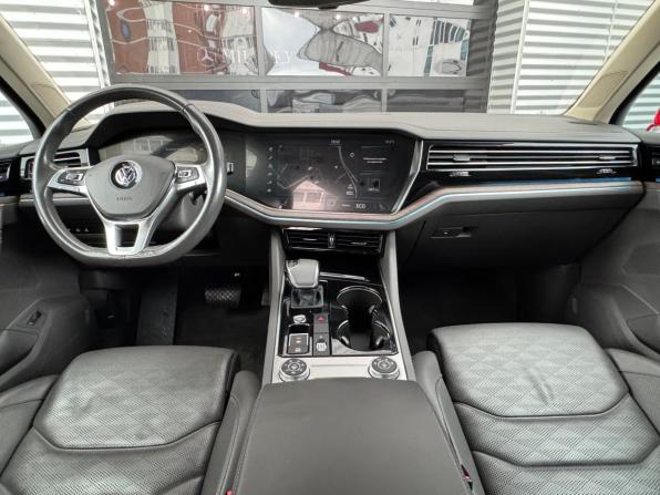 Volkswagen Touareg III с пробегом 2020 года, цена 5 000 000 рублей, 159895 км, внедорожник, Автокод Объявления
