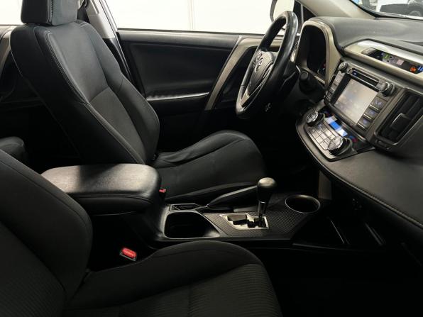 Toyota RAV4 IV (XA40) с пробегом 2014 года, цена 1 790 000 рублей, 223000 км, внедорожник, Автокод Объявления