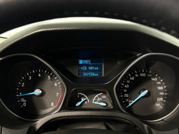Ford Focus III Рестайлинг с пробегом 2015 года, цена 860 000 рублей, 247119 км, хэтчбек, Автокод Объявления