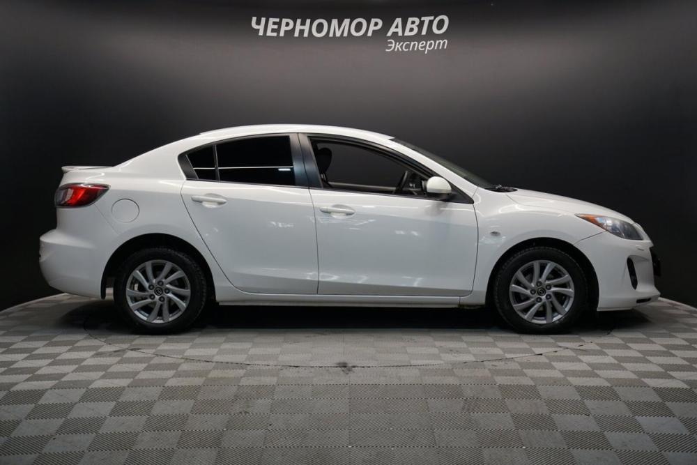 Mazda 3 II (BL) Рестайлинг Крым  - изображение 6