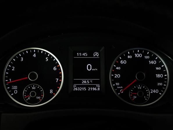 Volkswagen Tiguan I Рестайлинг с пробегом 2013 года, цена 949 000 рублей, 263210 км, внедорожник, Автокод Объявления
