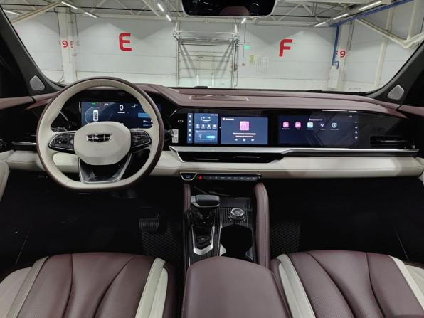Geely Monjaro I с пробегом 2023 года, цена 3 690 000 рублей, 6916 км, внедорожник, Автокод Объявления