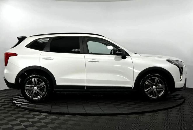 Haval Jolion I Рестайлинг с пробегом 2024 года, цена 1 990 000 рублей, 24346 км, внедорожник, Автокод Объявления