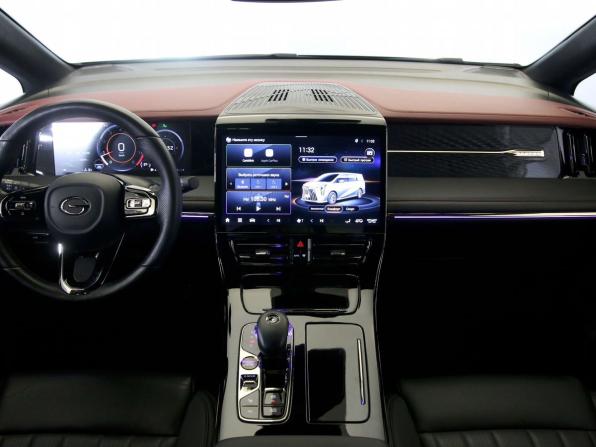 GAC M8 с пробегом 2024 года, цена 4 470 000 рублей, 24077 км, минивэн, Автокод Объявления