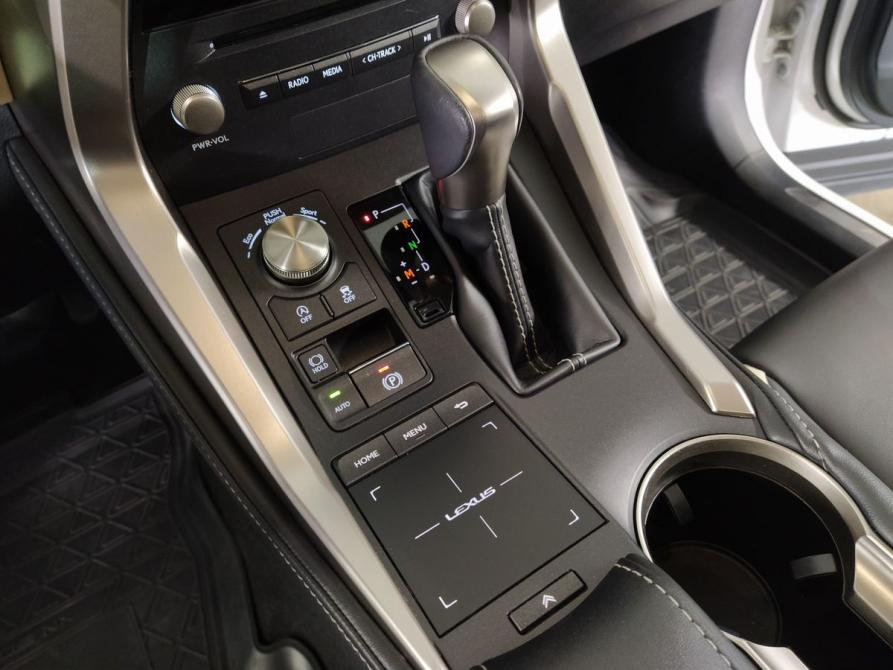 Lexus NX I Рестайлинг Екатеринбург  - изображение 17