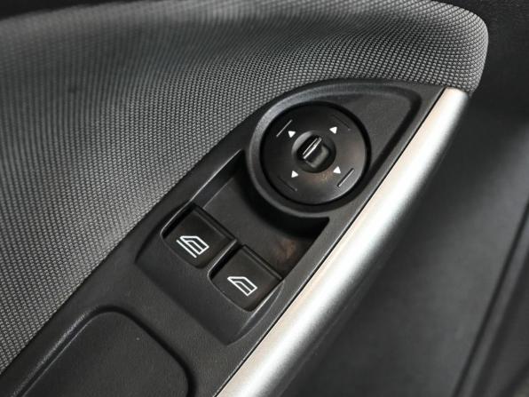 Ford Focus III с пробегом 2011 года, цена 600 000 рублей, 242018 км, хэтчбек, Автокод Объявления
