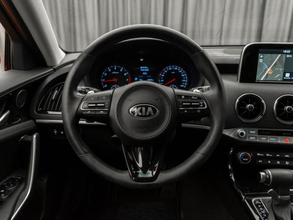 Kia Stinger I с пробегом 2019 года, цена 2 850 000 рублей, 10254 км, лифтбек, Автокод Объявления