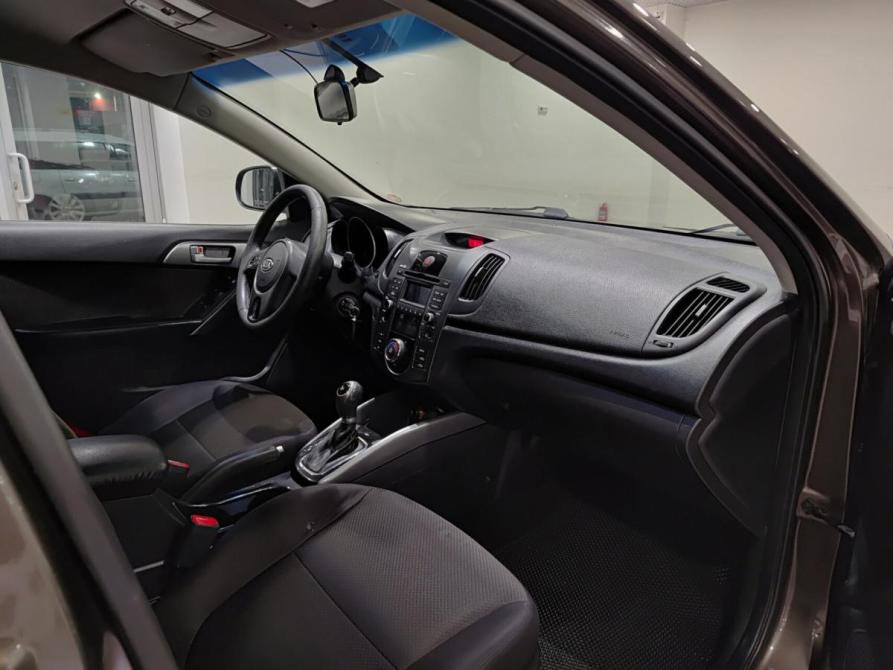 Kia Cerato II Казань  - изображение 13