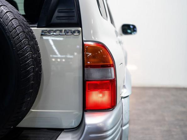 Suzuki Escudo II с пробегом 2003 года, цена 845 000 рублей, 310320 км, внедорожник, Автокод Объявления