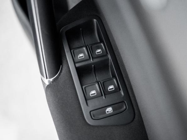 Volkswagen Golf VII с пробегом 2014 года, цена 1 000 000 рублей, 74217 км, универсал, Автокод Объявления