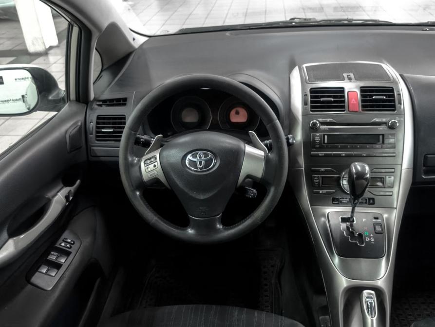 Toyota Auris I Ростов-на-Дону  - изображение 8