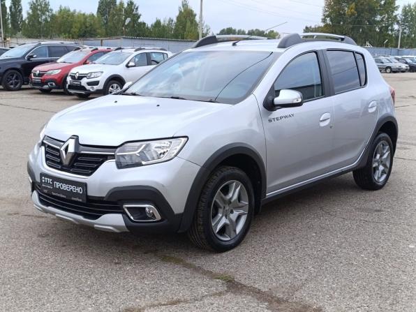 Renault Sandero II Рестайлинг с пробегом 2020 года, цена 1 260 000 рублей, 62205 км, хэтчбек, Автокод Объявления