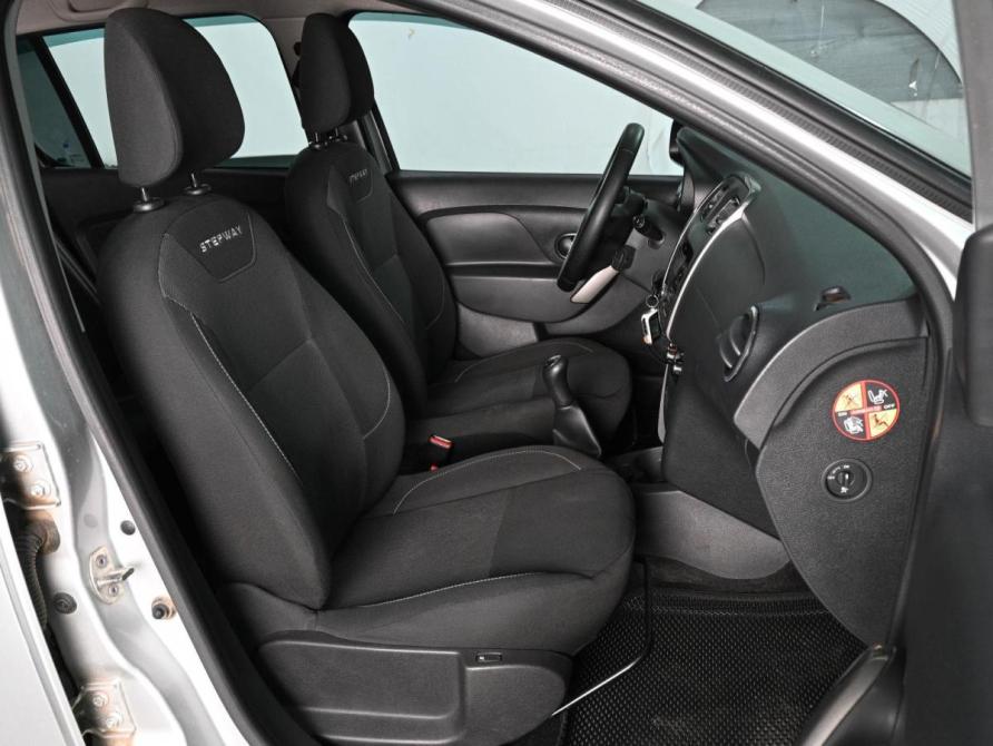 Renault Sandero II Рестайлинг Ростов-на-Дону  - изображение 8