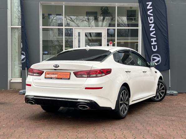 Kia Optima IV Рестайлинг с пробегом 2018 года, цена 1 579 000 рублей, 249000 км, седан, Автокод Объявления
