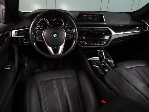 BMW 5 серии VII (G30/G31/G38) с пробегом 2019 года, цена 4 249 000 рублей, 64436 км, седан, Автокод Объявления
