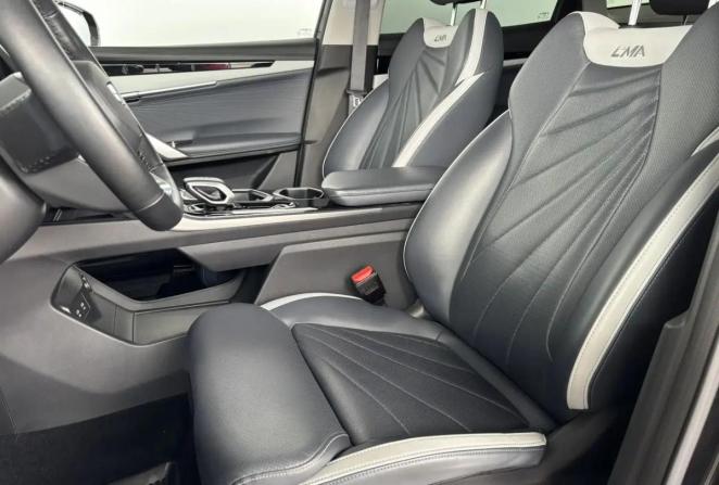 Geely Atlas II с пробегом 2024 года, цена 2 695 000 рублей, 28004 км, внедорожник, Автокод Объявления