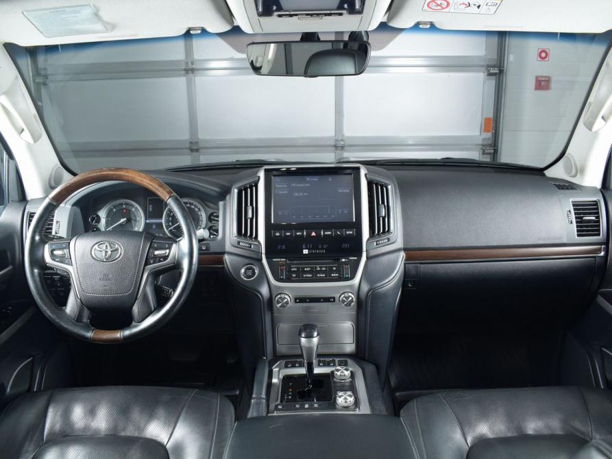 Toyota Land Cruiser 200 Series Рестайлинг 2 Кемерово  - изображение 9