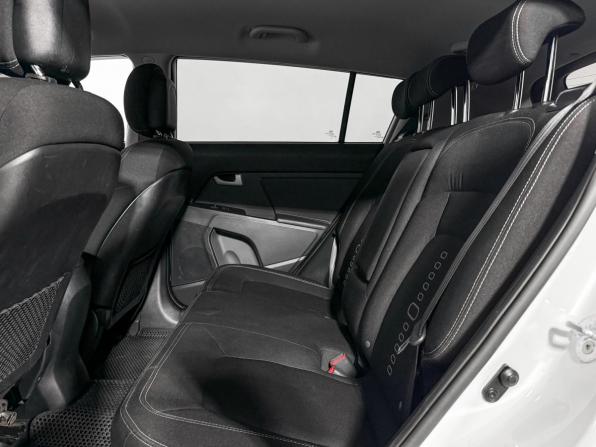 Kia Sportage III Рестайлинг с пробегом 2015 года, цена 1 650 000 рублей, 92256 км, внедорожник, Автокод Объявления
