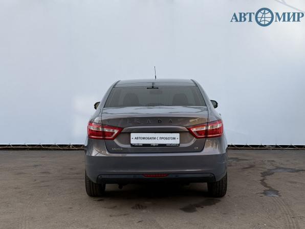 Lada (ВАЗ) Vesta I с пробегом 2018 года, цена 930 000 рублей, 100669 км, седан, Автокод Объявления