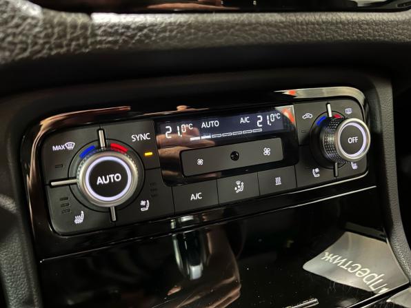 Volkswagen Touareg II Рестайлинг с пробегом 2018 года, цена 3 370 000 рублей, 159070 км, внедорожник, Автокод Объявления