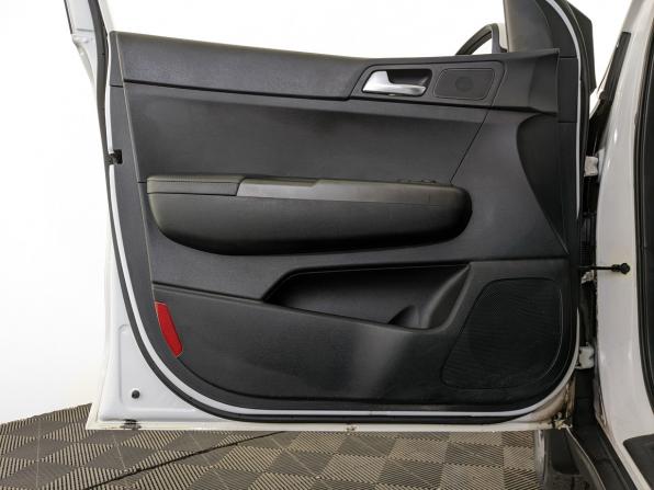 Kia Sportage IV Рестайлинг с пробегом 2020 года, цена 2 275 000 рублей, 48500 км, внедорожник, Автокод Объявления