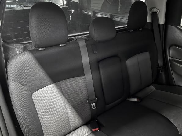 Mitsubishi L200 V с пробегом 2015 года, цена 2 125 000 рублей, 120648 км, offers.body_type.unknown, Автокод Объявления