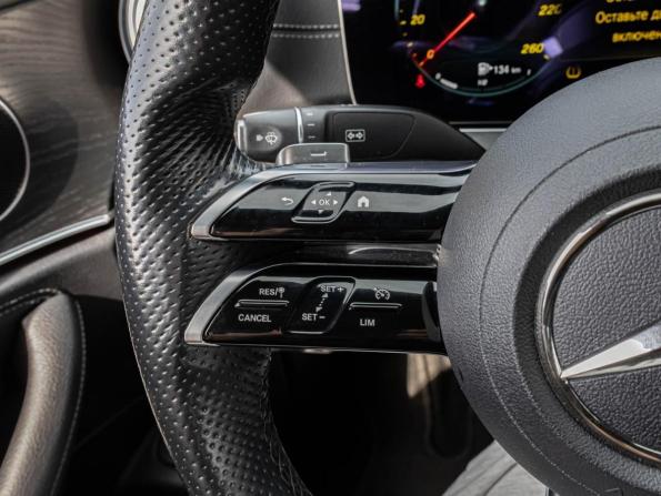 Mercedes-Benz E-Класс V (W213 S213 C238) Рестайлинг с пробегом 2021 года, цена 4 200 000 рублей, 281223 км, седан, Автокод Объявления