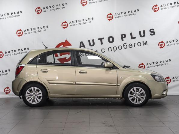 Kia Rio II Рестайлинг с пробегом 2009 года, цена 499 000 рублей, 360214 км, хэтчбек, Автокод Объявления