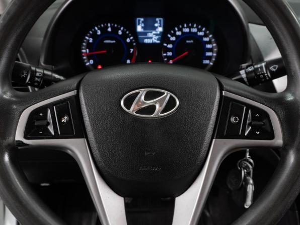 Hyundai Solaris I Рестайлинг с пробегом 2014 года, цена 789 000 рублей, 193374 км, седан, Автокод Объявления