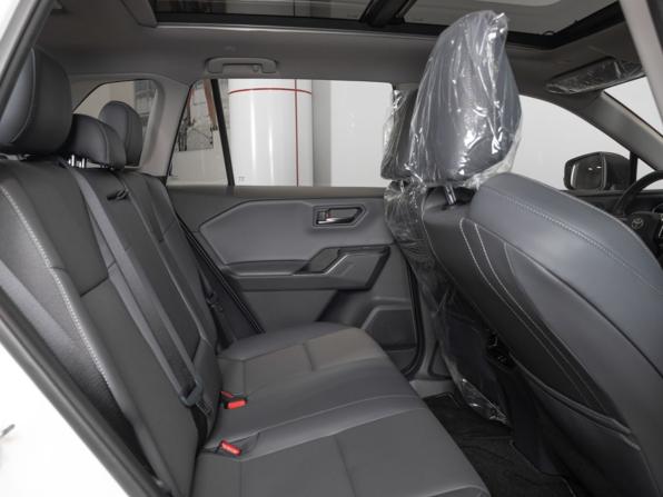 Toyota RAV4 VI (XA60) с пробегом 2026 года, цена 4 150 000 рублей, 30 км, внедорожник, Автокод Объявления