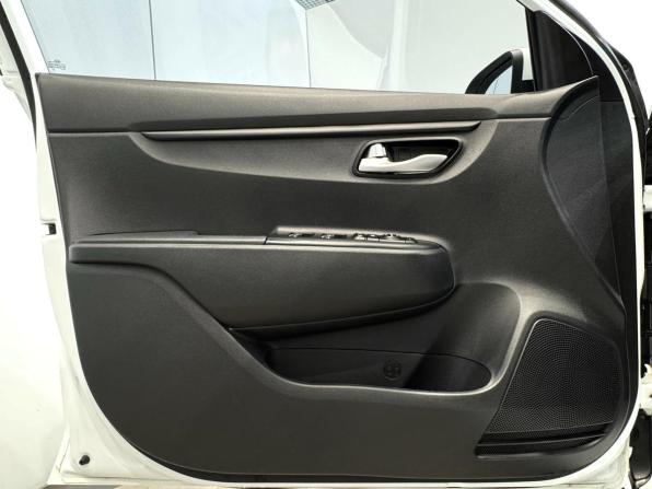 Kia Rio IV Рестайлинг с пробегом 2021 года, цена 1 750 000 рублей, 83306 км, хэтчбек, Автокод Объявления