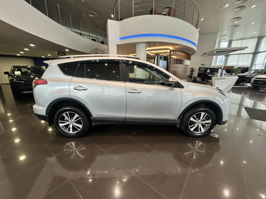 Toyota RAV4 IV (XA40) Рестайлинг Казань  - изображение 5