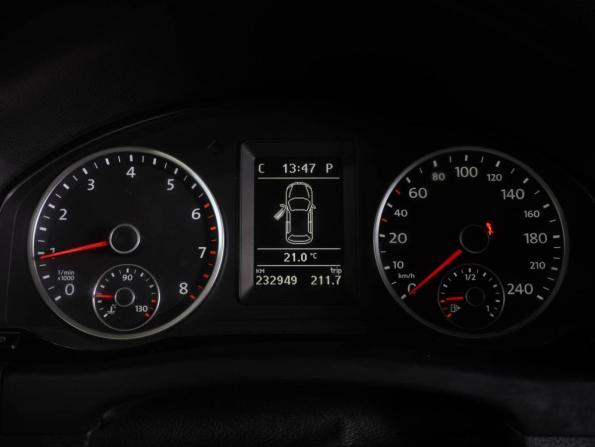 Volkswagen Tiguan I Рестайлинг с пробегом 2012 года, цена 1 199 000 рублей, 232949 км, внедорожник, Автокод Объявления