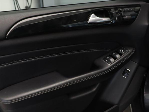 Mercedes-Benz M-Класс III (W166) с пробегом 2012 года, цена 2 599 000 рублей, 155615 км, внедорожник, Автокод Объявления