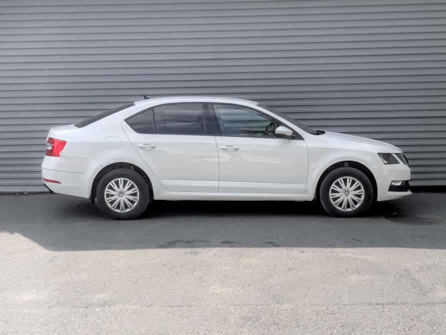 Skoda Octavia III (A7) Рестайлинг Москва  - изображение 4