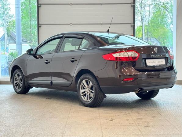 Renault Fluence I Рестайлинг с пробегом 2014 года, цена 770 000 рублей, 143000 км, седан, Автокод Объявления