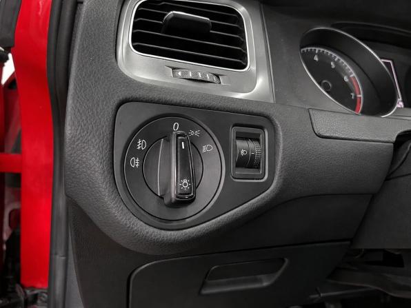 Volkswagen Golf VII с пробегом 2014 года, цена 1 279 000 рублей, 119000 км, хэтчбек, Автокод Объявления