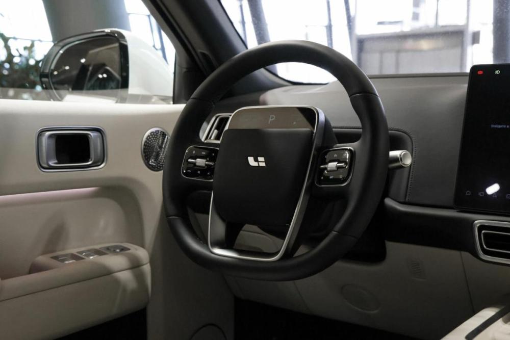 Li Auto (Lixiang) L9 I Рестайлинг Москва  - изображение 10